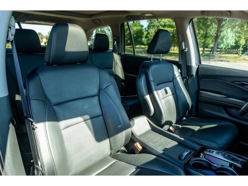 Used 2022 Honda Pilot Elite image 21