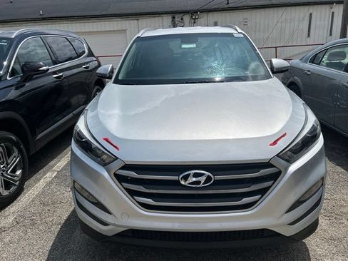 Used 2018 Hyundai Tucson SEL Plus FWD image 6