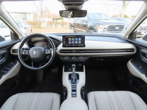 Used 2023 Honda HR-V EX-L image 17