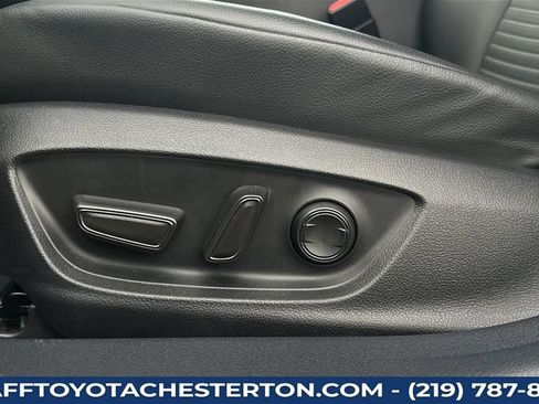 Used 2024 Toyota Camry SE FWD image 16