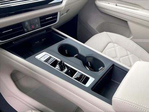 New 2026 Volkswagen Atlas SE AWD/4WD image 14