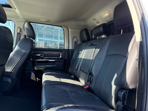 Used 2018 RAM 2500 Laramie w/ Convenience Group image 29