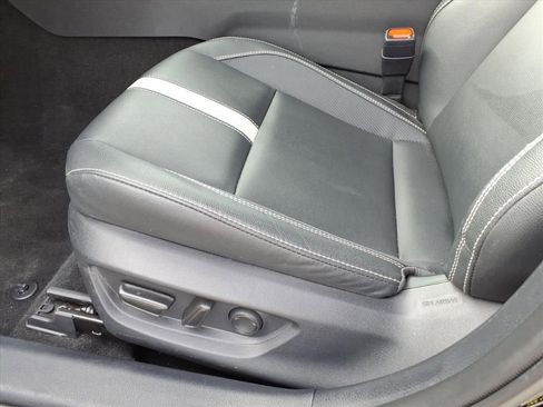 Certified 2025 Toyota Camry SE image 15