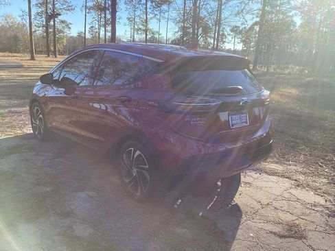 Used 2023 Chevrolet Bolt LT w/ Infotainment Package image 3