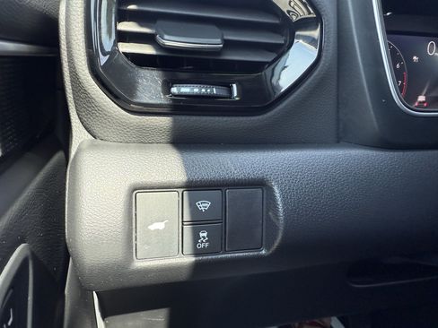 Used 2024 Honda Pilot Elite image 9