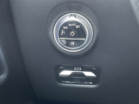 Certified 2024 Mercedes-Benz CLE 300 4MATIC Coupe image 23