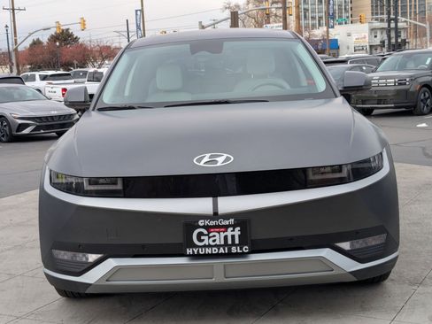 Certified 2023 Hyundai Ioniq 5 SEL image 11