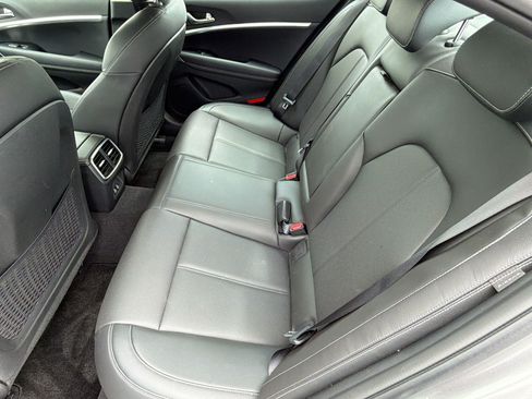 Used 2026 Genesis G70 2.5T RWD image 22