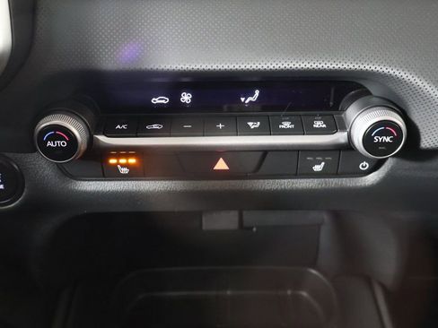 Used 2025 MAZDA CX-50 AWD 2.5 S w/ Premium Package image 45