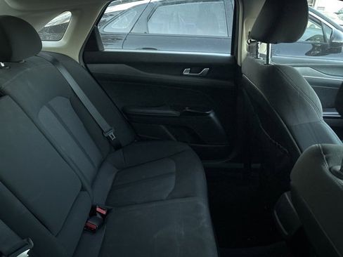 Used 2023 Kia K5 LXS image 12