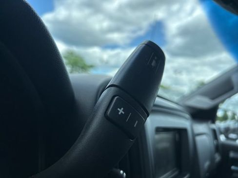 Used 2015 GMC Sierra 1500 2WD Double Cab w/ Sierra Convenience Package image 16
