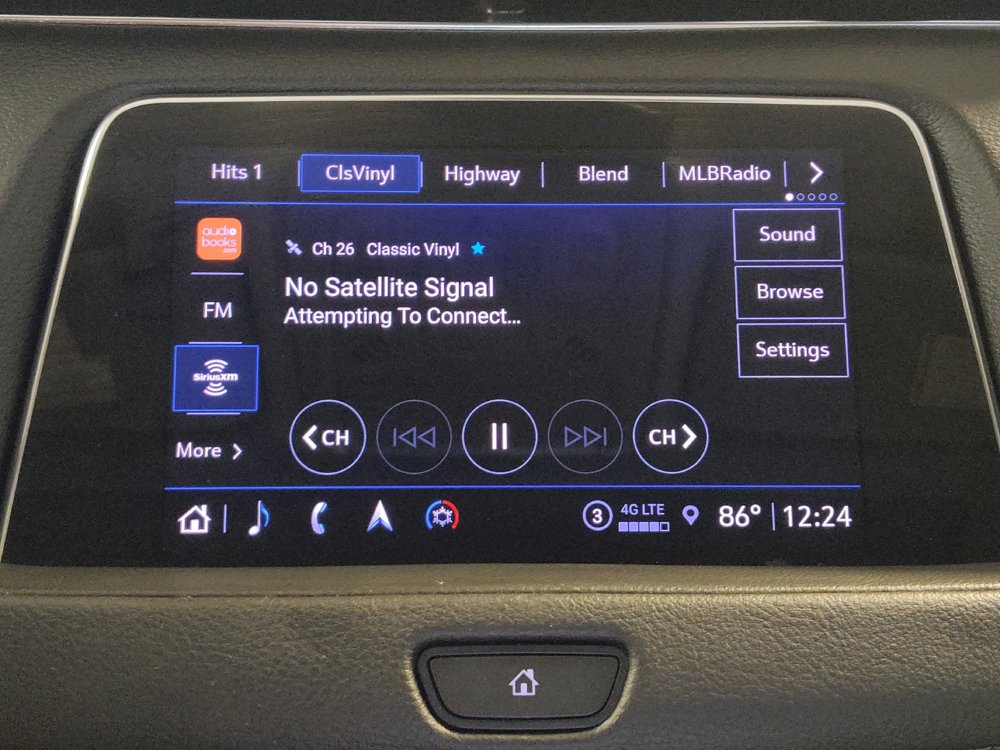 Used 2023 Cadillac XT4 Premium Luxury w/ Driver Assist Package FWD image 25