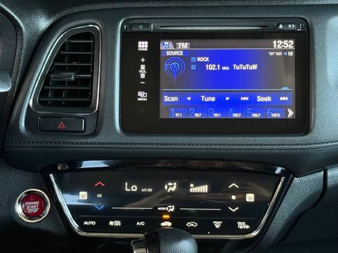 Used 2017 Honda HR-V EX image 50