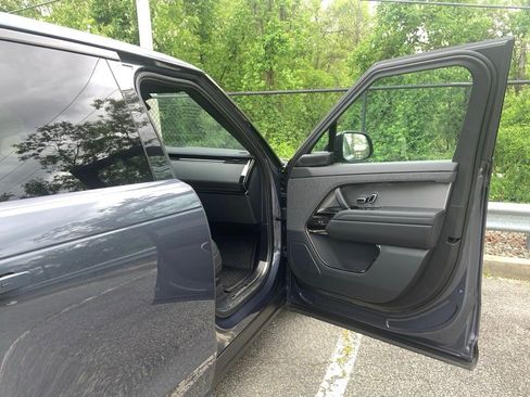 Certified 2025 Land Rover Range Rover Sport Dynamic SE image 17