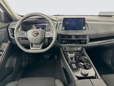 New 2026 Nissan Rogue SV image 29