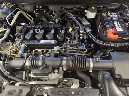 Used 2018 Honda Accord EX image 30