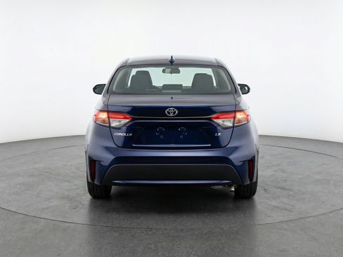 Used 2025 Toyota Corolla LE image 7