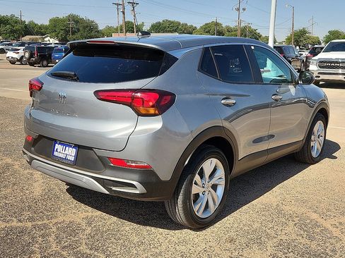 Used 2025 Buick Encore GX Preferred FWD image 3