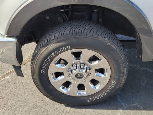 Used 2017 Ford F250 Lariat w/ Tow Technology Bundle image 17