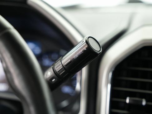 Used 2019 Ford F350 Lariat w/ Lariat Ultimate Package image 16