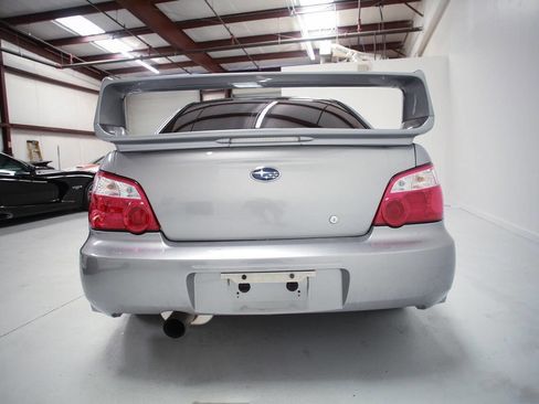 Used 2005 Subaru Impreza WRX STI image 5