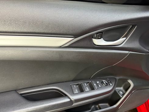 Used 2021 Honda Civic Sport image 15