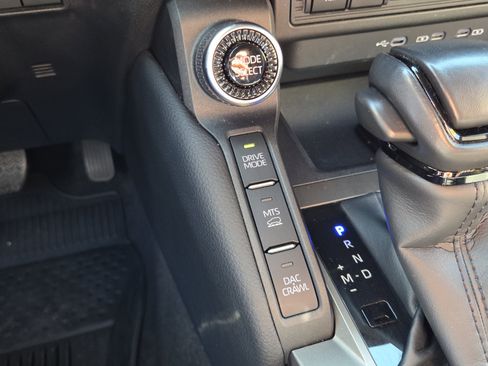 Certified 2024 Toyota Land Cruiser Base image 32