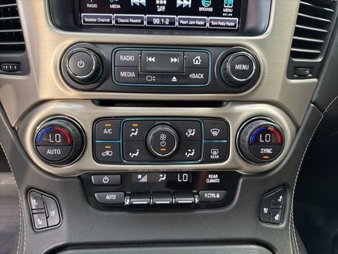 Used 2019 GMC Yukon Denali RWD image 17