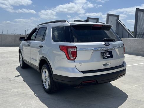 Used 2018 Ford Explorer 4WD image 9