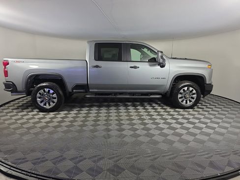 New 2026 Chevrolet Silverado 2500 Custom w/ Custom Value Package image 6