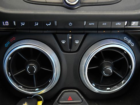 Used 2023 Chevrolet Camaro LT RWD image 23