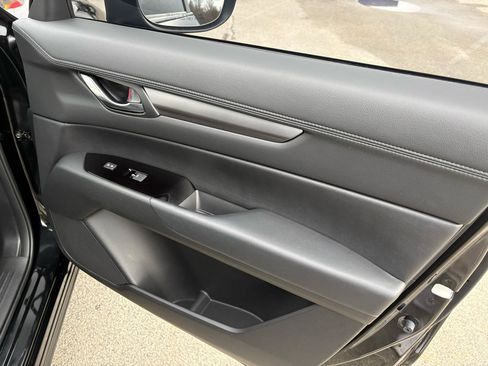 Used 2025 MAZDA CX-5 AWD 2.5 S w/ Preferred Package image 39