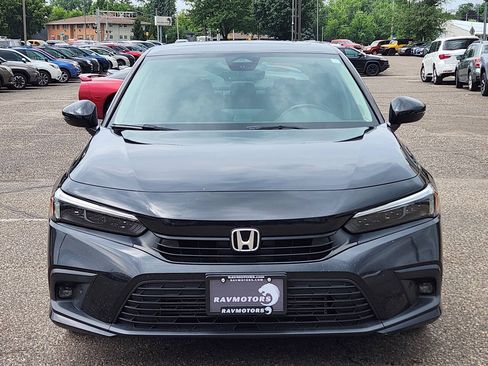 Used 2022 Honda Civic Touring image 5