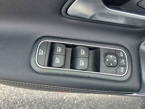 Used 2023 Mercedes-Benz CLA 250 image 20