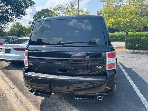 Used 2019 Ford Flex SEL w/ Equipment Group 202A FWD image 11