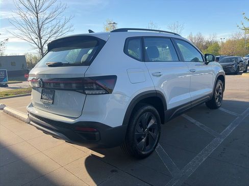 New 2026 Volkswagen Taos S FWD image 7
