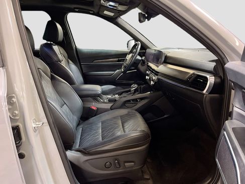 Used 2024 Kia Telluride SX Prestige X-Line AWD/4WD image 30