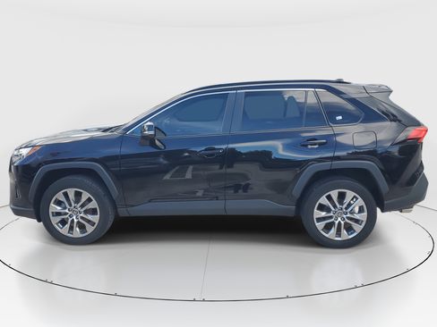 Certified 2023 Toyota RAV4 XLE Premium image 6