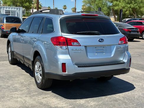 Used 2013 Subaru Outback 2.5i AWD/4WD image 4