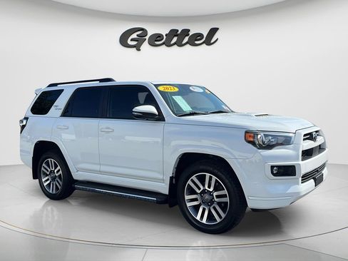 Used 2023 Toyota 4Runner TRD Sport w/ Technology Package AWD/4WD image 2