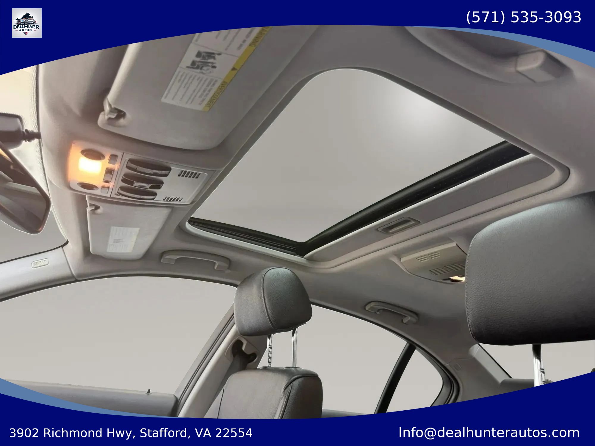 Used 2011 BMW 328i xDrive Sedan AWD/4WD image 17