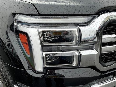 Used 2024 Ford F150 Lariat w/ Equipment Group 502A High image 30