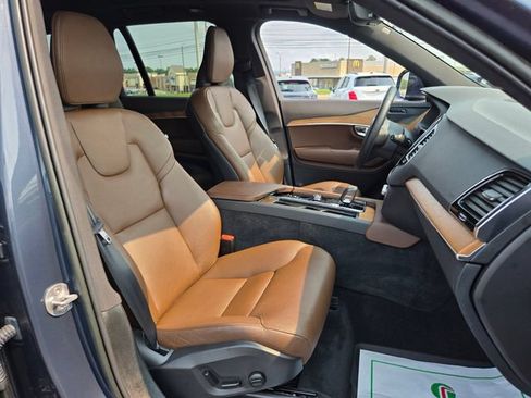 Used 2023 Volvo XC90 B6 Plus w/ Protection Package Premier AWD/4WD image 23