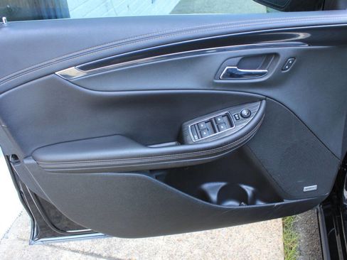 Used 2019 Chevrolet Impala Premier image 11