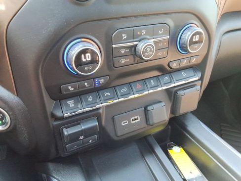 Certified 2021 Chevrolet Silverado 3500 High Country w/ Z71 Off-Road Package AWD/4WD image 35
