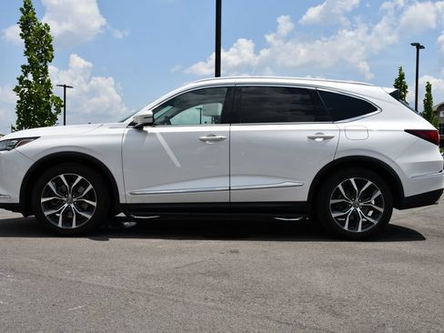 Certified 2023 Acura MDX SH-AWD w/ Technology Package image 4