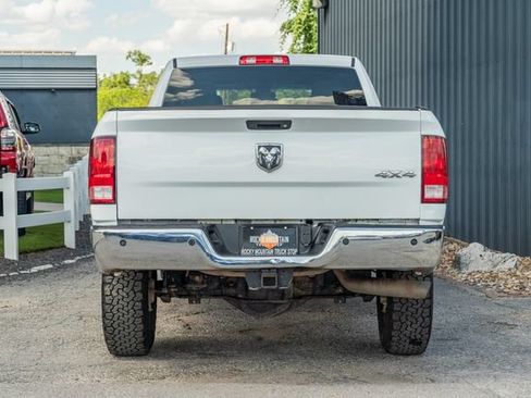Used 2018 RAM 2500 Tradesman w/ Chrome Appearance Group AWD/4WD image 5