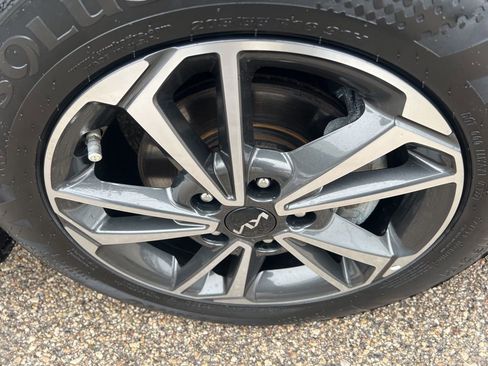 Certified 2023 Kia Forte LXS image 35