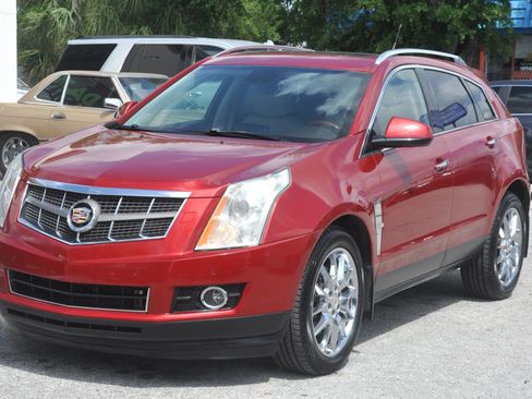 Used 2010 Cadillac SRX Premium image 2