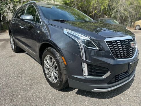 Used 2023 Cadillac XT5 Premium Luxury AWD/4WD image 2